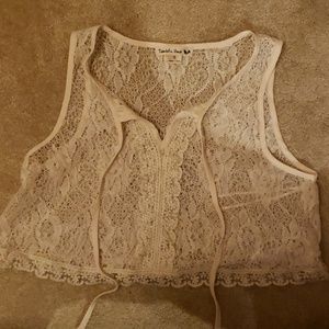 Ivory lace cropped tank